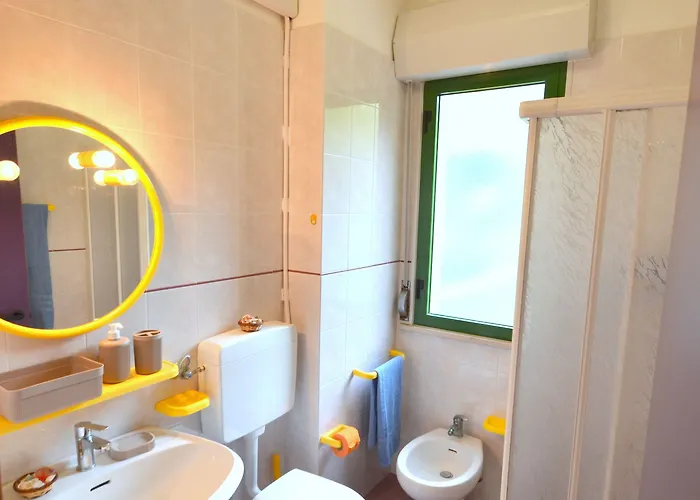 Apartament Coastal Escape Flat With Common Pool *